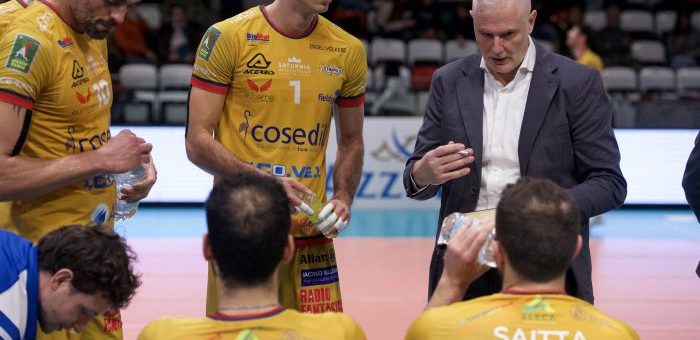Cosedil Saturnia Acicastello incassa la rimonta al tie break contro Reggio Emilia